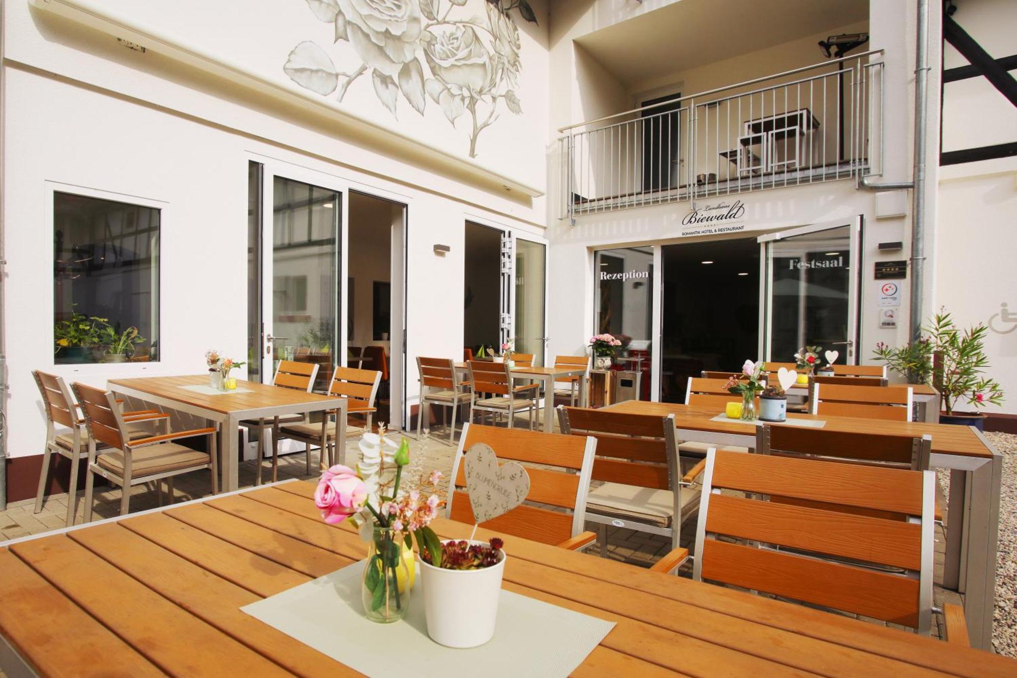 Romantik Hotel Landhaus Biewald Friedland  Exterior photo